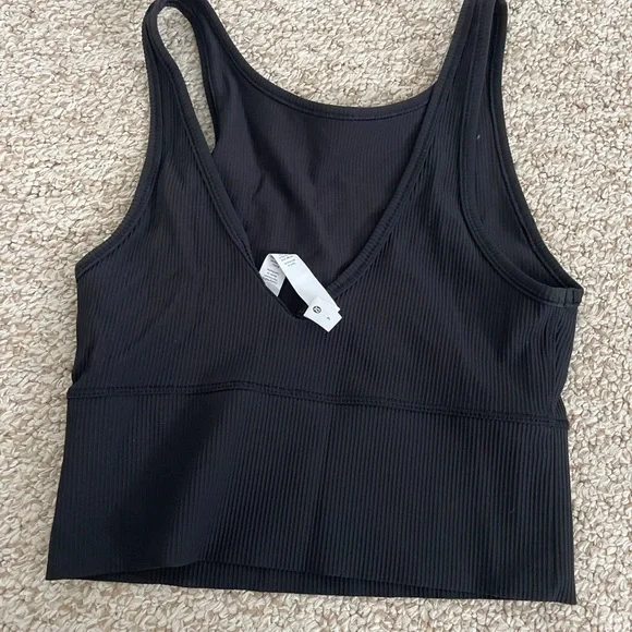 Women's Black Lululemon Ribbed Tank Top - Picture 2 of 3